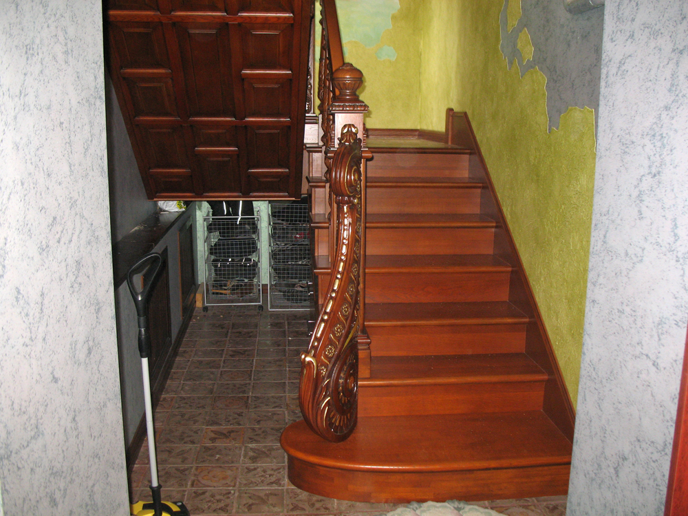 Лестница Массив